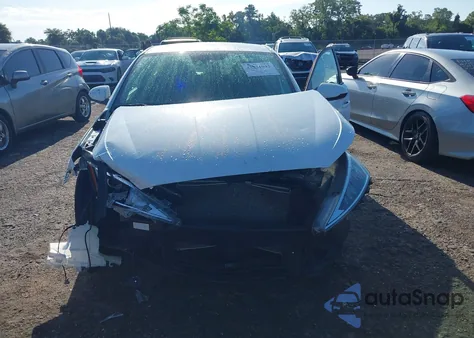 2020 Hyundai Elantra Sel z USA, uszkodzony, nr VIN 5NPD84LF9LH579563